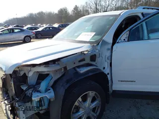 2017 GMC Terrain SLT with VIN 2GKFLUEK1H6179109, listed as a IAAI auction lot 41485634 with 145,000 mi miles. Bid and sale history available at carsss.com. Image 19.