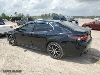2024 Toyota Camry SE with VIN 4T1T11AK4RU889578, listed as a Copart auction lot 54047385 with 26,991 mi miles and Salvage Title. Bid and sale history available at carsss.com. Image 2.