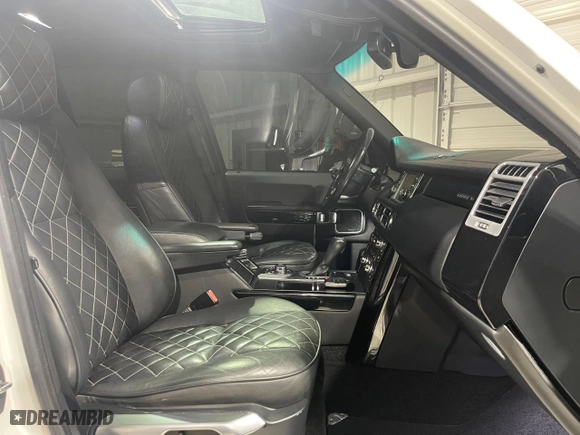 2011 Land Rover Range Rover SC with VIN SALMF1E46BA357805, listed as a Copart auction lot 53585645 with 120,381 mi miles and Clean Title. Bid and sale history available at carsss.com. Image 5.