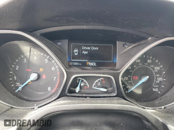 2018 Ford Focus SE z VIN 1FADP3F27JL266774, wystawiony jako Copart lot #56672825 z przebiegiem 51 980 mil mil oraz Szkoda całkowita • Salvage title. Historia ofert i sprzedaży dostępna na DreamBid. Obrazek 9.