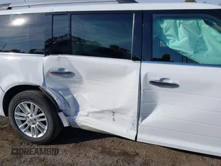 2019 Ford Flex SEL z VIN 2FMGK5C88KBA10375, wystawiony jako IAAI lot #41635244 z przebiegiem 134 121 mil mil oraz . Historia ofert i sprzedaży dostępna na DreamBid. Obrazek 6.