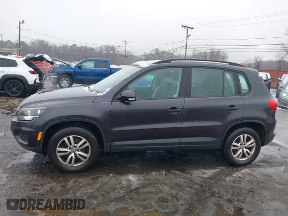 2016 Volkswagen Tiguan R-Line with VIN WVGBV7AX8GW592927, listed as a IAAI auction lot 41521533 with 79,563 mi miles and . Bid and sale history available at DreamBid. Image 14.