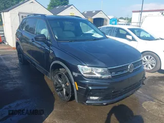 2019 Volkswagen Tiguan SE with VIN 3VV3B7AX3KM135261, listed as a IAAI auction lot 42600904 with 62,026 mi miles and . Bid and sale history available at DreamBid. Image 1.