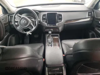 2017 Volvo XC90 Momentum с VIN YV4A22PK8H1132847, выставлен на аукционе Copart как лот 58772575 с пробегом 98 033 миль миль и Чистый • Clean title. История ставок и продаж доступна на DreamBid. Изображение 8.