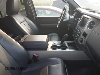2015 Ford Expedition Max XLT с VIN 1FMJK1JT0FEF04830, выставлен на аукционе IAAI как лот 42384888 с пробегом 122 412 миль миль и . История ставок и продаж доступна на DreamBid. Изображение 5.
