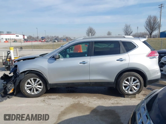 2015 Nissan Rogue SL with VIN 5N1AT2MT7FC877986, listed as a IAAI auction lot 41777704 with 130,537 mi miles. Bid and sale history available at carsss.com. Image 14.