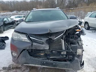 2014 Toyota RAV4 XLE with VIN 2T3WFREV7EW120091, listed as a IAAI auction lot 41605438 with 109,865 mi miles. Bid and sale history available at carsss.com. Image 12.