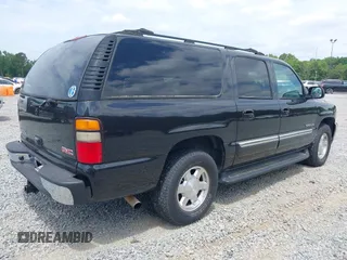 2004 GMC Yukon XL SLE with VIN 3GKEC16Z54G100304, listed as a IAAI auction lot 42101730 with 192,891 mi miles. Bid and sale history available at carsss.com. Image 4.