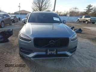 2019 Volvo XC90 Momentum with VIN YV4102PK0K1419547, listed as a IAAI auction lot 41501474 with 39,227 mi miles. Bid and sale history available at carsss.com. Image 12.