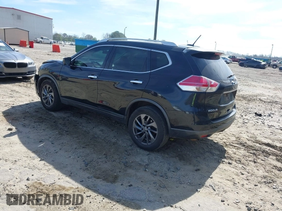 2016 Nissan Rogue SV with VIN KNMAT2MV8GP695049, listed as a IAAI auction lot 41826587 with 220,507 mi miles. Bid and sale history available at carsss.com. Image 3.