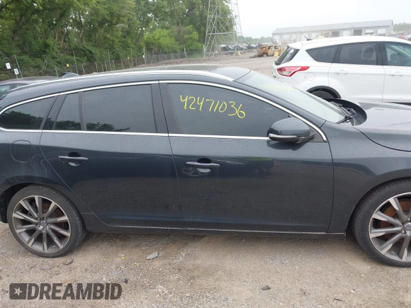 2015 Volvo V60 with VIN YV1612SB3F1192139, listed as a IAAI auction lot 42471036 with 104,935 mi miles and . Bid and sale history available at DreamBid. Image 13.