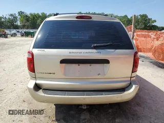 2005 Dodge Caravan SE z VIN 1D4GP24R85B230558, wystawiony jako Copart lot #57477755 z przebiegiem 210 287 mil mil oraz Szkody całkowita. Historia ofert i sprzedaży dostępna na DreamBid. Obrazek 6.