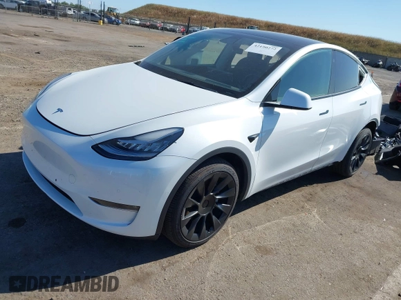 2022 Tesla Model Y Long Range with VIN 7SAYGDEE1NF364241, listed as a IAAI auction lot 42190272 with 54,878 mi miles and . Bid and sale history available at DreamBid. Image 19.