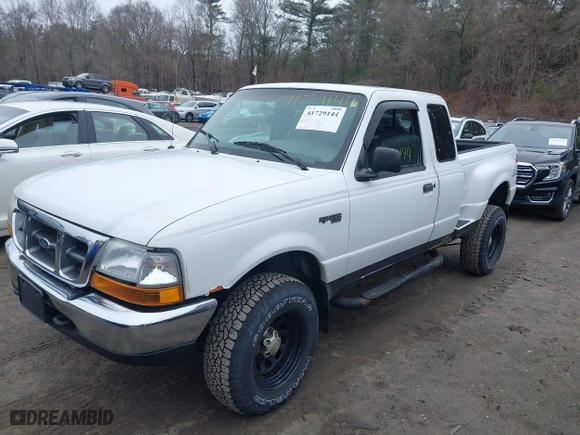 1999 Ford Ranger XLT with VIN 1FTZR15X8XTA07635, listed as a IAAI auction lot 41729144 with 168,234 mi miles. Bid and sale history available at carsss.com. Image 2.