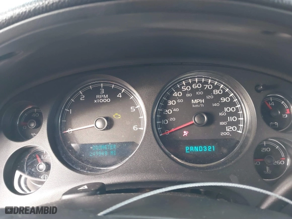 2007 Chevrolet Silverado 1500 LTZ with VIN 2GCEK13YX71690006, listed as a IAAI auction lot 41335272 with 249,949 mi miles. Bid and sale history available at carsss.com. Image 7.
