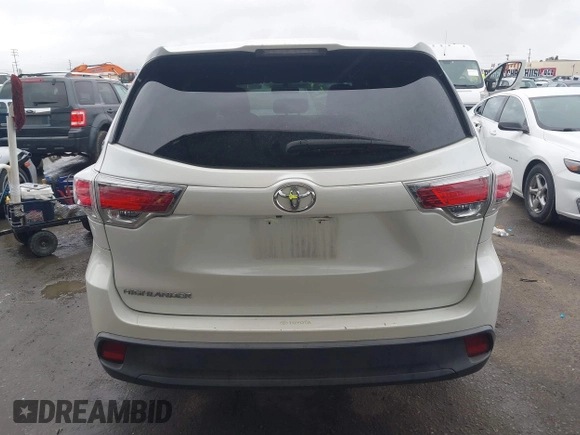 2016 Toyota Highlander LE Plus z VIN 5TDZKRFH7GS171063, wystawiony jako IAAI lot #41787351 z przebiegiem 67 779 mil mil oraz . Historia ofert i sprzedaży dostępna na DreamBid. Obrazek 17.
