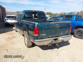 1999 Ford Super Duty F-250 XL with VIN 1FTNW21S2XEE10313, listed as a IAAI auction lot 41825300 with 150,619 mi miles. Bid and sale history available at carsss.com. Image 3.