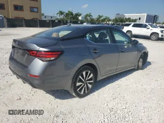 2021 Nissan Sentra SV z VIN 3N1AB8CV6MY325660, wystawiony jako Copart lot #57029355 z przebiegiem 53 192 mil mil oraz Szkoda całkowita • Salvage title. Historia ofert i sprzedaży dostępna na DreamBid. Obrazek 3.