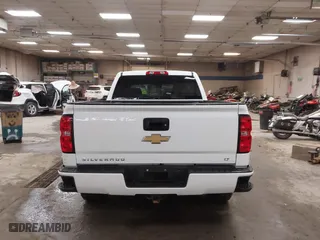 2018 Chevrolet Silverado 1500 LT with VIN 1GCVKREC6JZ239038, listed as a IAAI auction lot 41391604 with 134,129 mi miles. Bid and sale history available at carsss.com. Image 17.