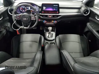 2024 Kia Forte GT-Line with VIN 3KPF54AD1RE835453, listed as a Copart auction lot 44137265 with 2,862 mi miles and Non Repairable. Bid and sale history available at carsss.com. Image 8.