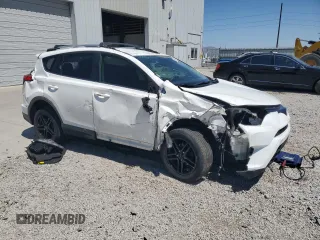 2018 Toyota RAV4 LE z VIN JTMBFREV2JD253105, wystawiony jako Copart lot #58011225 z przebiegiem 68 130 mil mil oraz Szkoda całkowita • Salvage title. Historia ofert i sprzedaży dostępna na DreamBid. Obrazek 4.