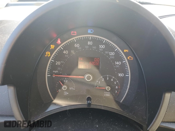 2010 Volkswagen Beetle with VIN 3VWRW3AGXAM017872, listed as a Copart auction lot 85084984 with 168,032 mi miles and Salvage title. Bid and sale history available at DreamBid. Image 9.