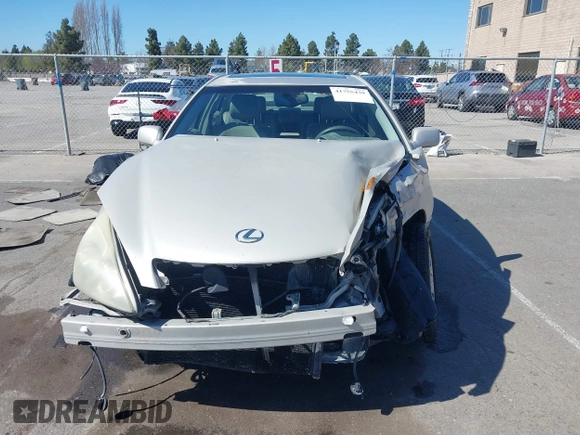 2004 Lexus ES 350 z VIN JTHBA30G840006072, wystawiony jako IAAI lot #41755439 z przebiegiem 182 284 mil mil oraz . Historia ofert i sprzedaży dostępna na DreamBid. Obrazek 13.
