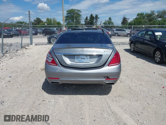 2015 Mercedes-Benz S 550 z VIN WDDUG8FB3FA142954, wystawiony jako IAAI lot #39795621 z przebiegiem 111 415 mil mil oraz . Historia ofert i sprzedaży dostępna na DreamBid. Obrazek 15.