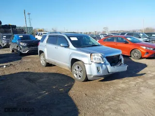 2015 GMC Terrain SLT with VIN 2GKFLYE34F6270033, listed as a IAAI auction lot 41669014 with NaN miles. Bid and sale history available at carsss.com. Image 1.