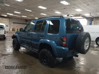 2005 Jeep Liberty Limited with VIN 1J4GL58525W610421, listed as a IAAI auction lot 42299334 with 177,613 mi miles and . Bid and sale history available at DreamBid. Image 3.