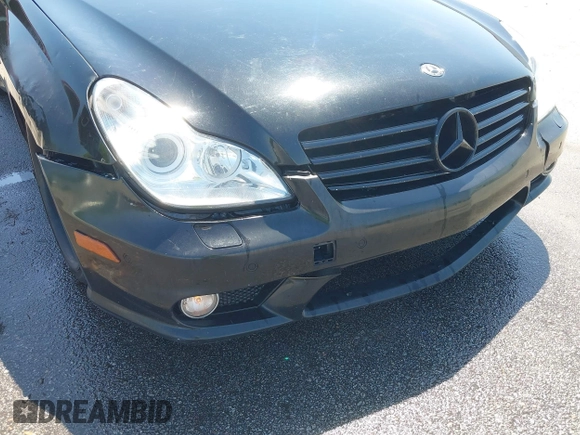 2007 Mercedes-Benz CLS 550 with VIN WDDDJ72X17A113712, listed as a IAAI auction lot 42068587 with 177,134 mi miles and . Bid and sale history available at DreamBid. Image 12.