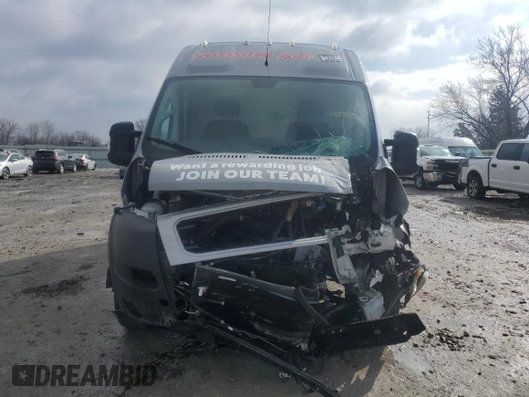 2021 Ram ProMaster Cargo with VIN 3C6LRVBG7ME560550, listed as a Copart auction lot 46991735 with Not Provided miles and Salvage Title. Bid and sale history available at carsss.com. Image 5.