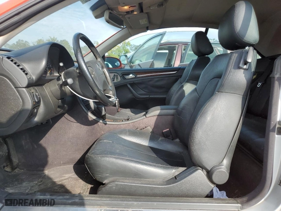 2003 Mercedes-Benz CLK-Class 3.2L with VIN WDBLK65G03T130572, listed as a Copart auction lot 68044774 with 146,858 mi miles and Salvage Title. Bid and sale history available at carsss.com. Image 7.