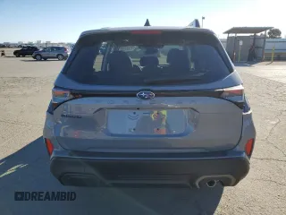 2025 Subaru Forester Limited with VIN JF2SLDNC2SH521169, listed as a Copart auction lot 47533125 with 882 mi miles and Salvage Title. Bid and sale history available at carsss.com. Image 6.