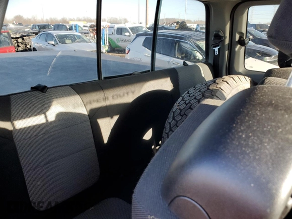 2005 Ford F-250 XL с VIN 1FTSX21565EA48459, выставлен на аукционе Copart как лот 44421185 с пробегом 99 097 миль миль и Чистый • Clean title. История ставок и продаж доступна на DreamBid. Изображение 10.