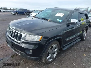 2013 Jeep Grand Cherokee Limited with VIN 1C4RJFBT9DC592257, listed as a IAAI auction lot 40955180 with 130,038 mi miles. Bid and sale history available at carsss.com. Image 17.