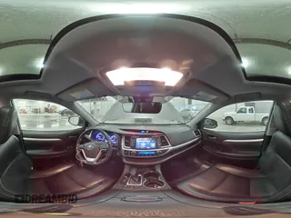 2018 Toyota Highlander SE z VIN 5TDJZRFH8JS528329, wystawiony jako Copart lot #56682465 z przebiegiem 131 082 mil mil oraz Szkoda całkowita • Salvage title. Historia ofert i sprzedaży dostępna na DreamBid. Obrazek 15.