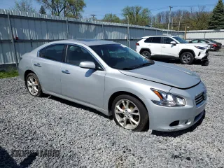 2013 Nissan Maxima SV with VIN 1N4AA5AP8DC812442, listed as a Copart auction lot 55475245 with 209,526 mi miles and Salvage Title. Bid and sale history available at DreamBid. Image 4.
