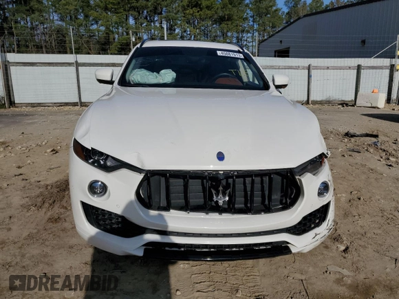 2017 Maserati Levante S with VIN ZN661YUSXHX237310, listed as a Copart auction lot 45081913 with 59,568 mi miles. Bid and sale history available at carsss.com. Image 5.