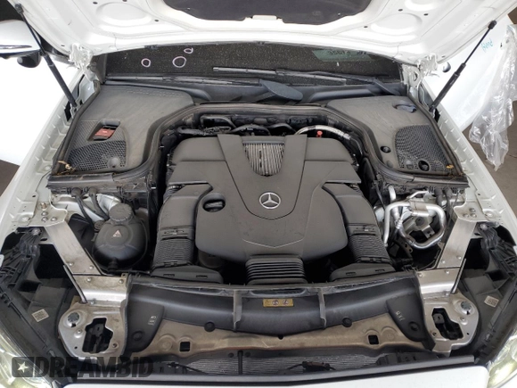 2019 Mercedes-Benz E 450 z VIN WDD1J6HBXKF108139, wystawiony jako Copart lot #58035605 z przebiegiem 44 987 mil mil oraz Szkoda całkowita • Salvage title. Historia ofert i sprzedaży dostępna na DreamBid. Obrazek 11.