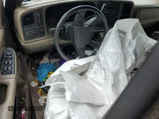 2004 Chevrolet Suburban LT with VIN 1GNFK16Z54J328473, listed as a Copart auction lot 60135565 with Not provided miles and Salvage title. Bid and sale history available at DreamBid. Image 8.