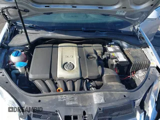 2005 Volkswagen Jetta 2.5L с VIN 3VWDF71K65M608938, выставлен на аукционе IAAI как лот 41880658 с пробегом 108 701 миль миль и . История ставок и продаж доступна на DreamBid. Изображение 10.