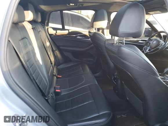 2019 BMW X4 xDrive30i z VIN 5UXUJ3C58KLG55436, wystawiony jako Copart lot #47272485 z przebiegiem 123 473 mil mil oraz Szkoda całkowita • Salvage title. Historia ofert i sprzedaży dostępna na DreamBid. Obrazek 11.