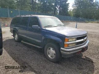 1995 Chevrolet Suburban with VIN 1GNFK16K3SJ403221, listed as a Copart auction lot 68543084 with 131,937 mi miles and Clean Title. Bid and sale history available at carsss.com. Image 4.