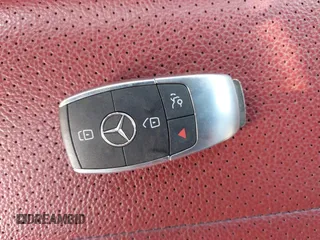 2020 Mercedes-Benz GLC 300 with VIN W1N0G8DB9LF801008, listed as a IAAI auction lot 41916983 with Not provided miles and . Bid and sale history available at DreamBid. Image 11.