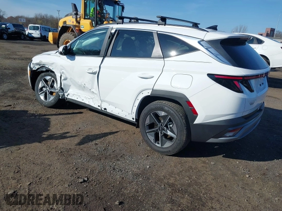 2025 Hyundai Tucson SEL Convenience with VIN 5NMJC3DE6SH463332, listed as a IAAI auction lot 40943337 with 968 mi miles. Bid and sale history available at carsss.com. Image 3.