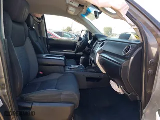 2014 Toyota Tundra 4WD Truck SR5 with VIN 5TFDY5F14EX377131, listed as a IAAI auction lot 41749424 with 150,203 mi miles. Bid and sale history available at carsss.com. Image 5.