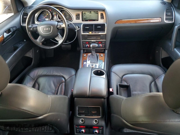 2014 Audi Q7 Premium Plus с VIN WA1LGAFE9ED011509, выставлен на аукционе Copart как лот 56355555 с пробегом 105 868 миль миль и На запчасти • Non repairable. История ставок и продаж доступна на DreamBid. Изображение 8.