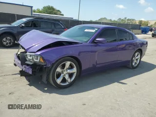 2014 Dodge Charger RT z VIN 2C3CDXCT5EH198520, wystawiony jako Copart lot #51537115 z przebiegiem 188 774 mil mil oraz Szkoda całkowita • Salvage title. Historia ofert i sprzedaży dostępna na DreamBid. Obrazek 1.