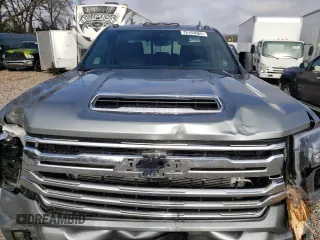 2024 Chevrolet Silverado 3500HD High Country with VIN 2GC4YVEY2R1127386, listed as a Copart auction lot 79103684 with 19,715 mi miles and Salvage Title. Bid and sale history available at carsss.com. Image 11.